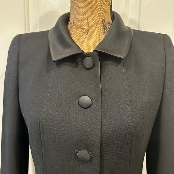 Giorgio Armani Women”s Blazer - Picture 3 of 11